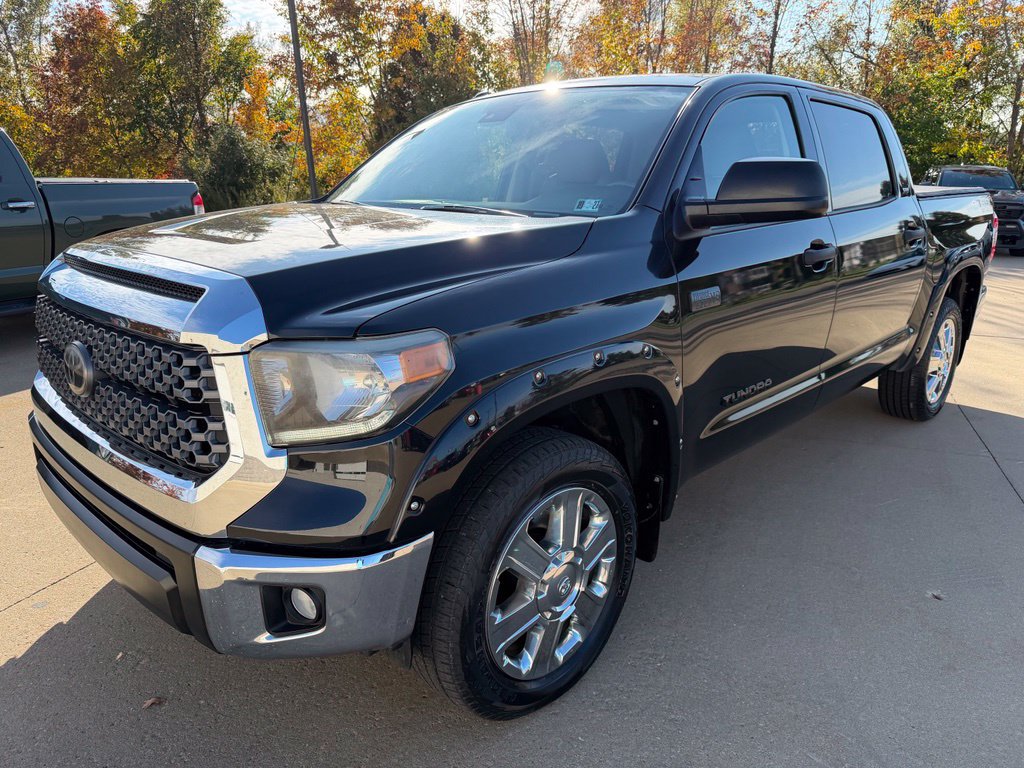 Used 2019 Toyota Tundra SR5 w/ SR5 Upgrade Package AWD/4WD image 1