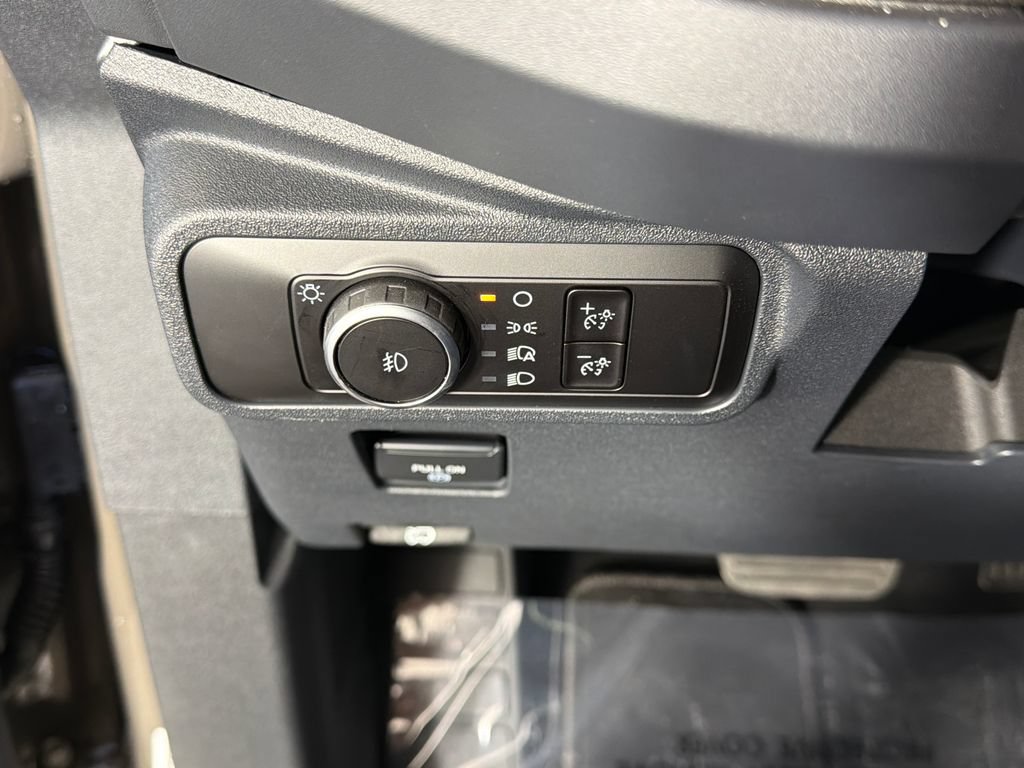 Used 2026 Ford Bronco Badlands AWD/4WD image 15