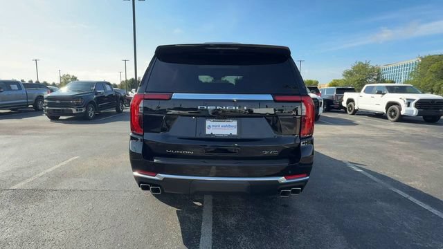 New 2026 GMC Yukon Denali w/ Denali Reserve Package AWD/4WD image 7