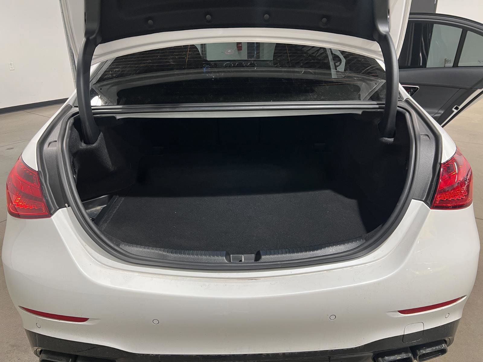 Used 2024 Mercedes-Benz C 36 AMG S image 32