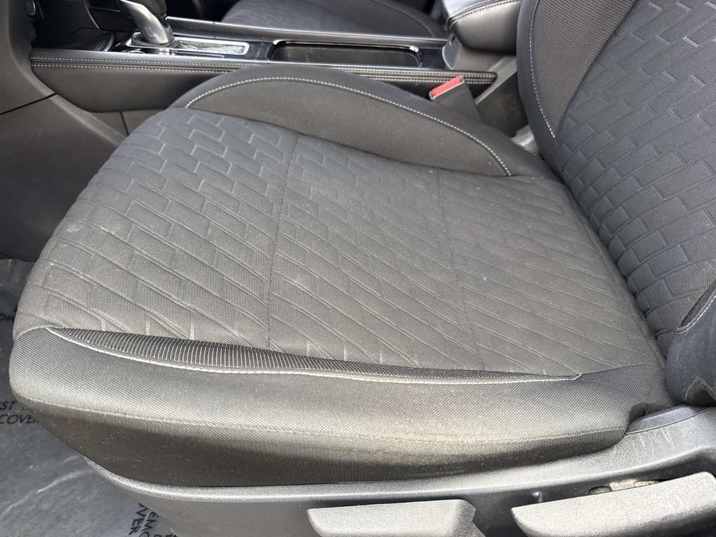 Used 2022 Nissan Kicks SV FWD image 24