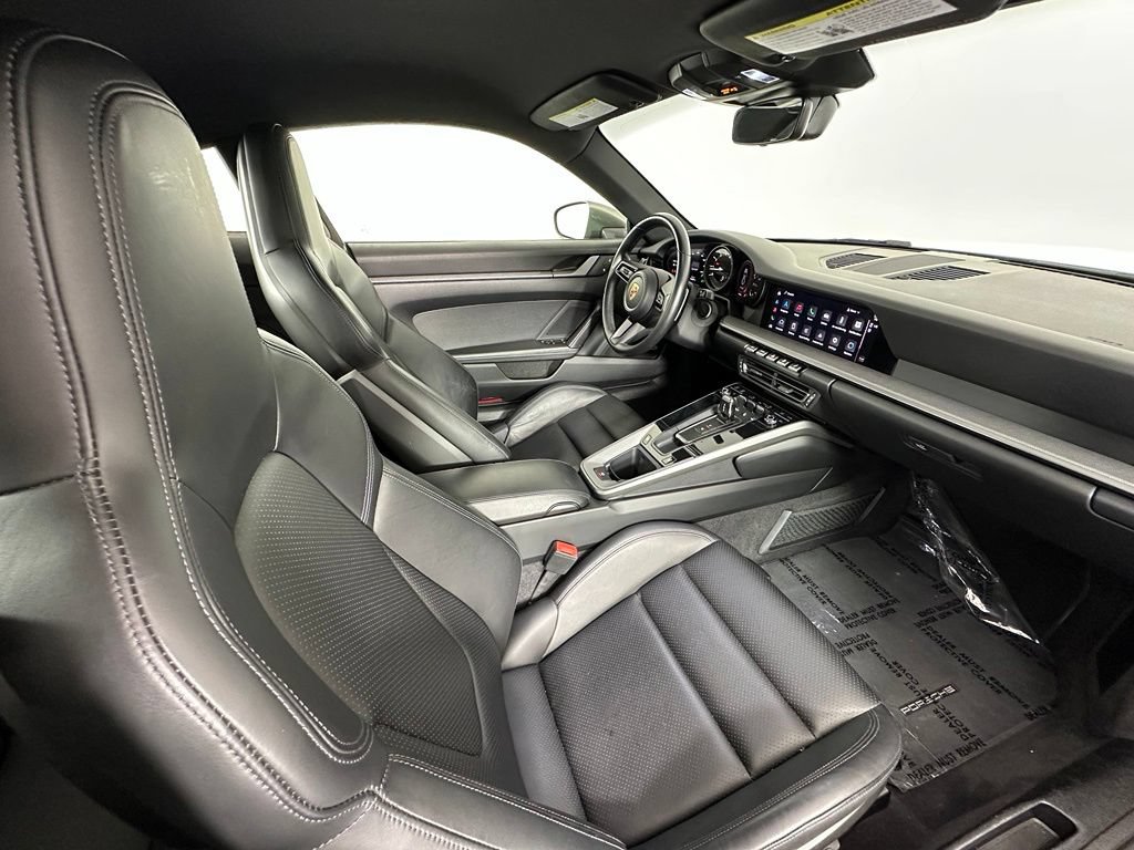 Certified 2022 Porsche 911 Carrera RWD image 36