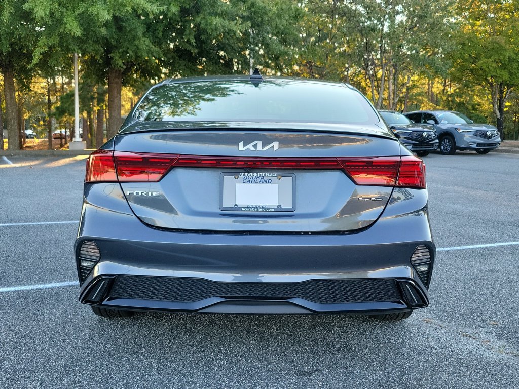 Used 2024 Kia Forte GT-Line w/ GT-Line Premium Package FWD image 6