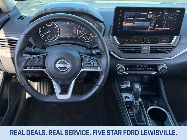 Used 2024 Nissan Altima 2.5 SL FWD image 10