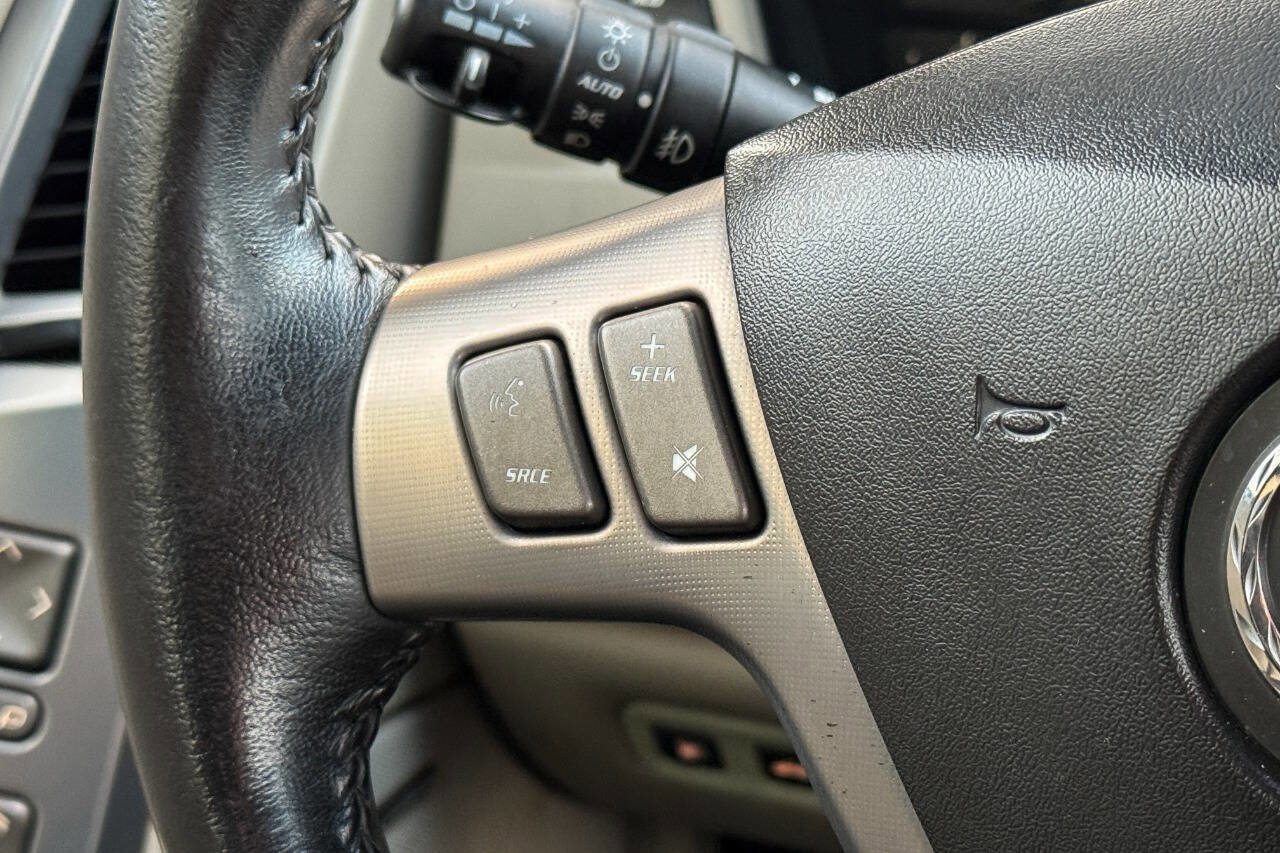 Used 2006 Cadillac XLR V image 37