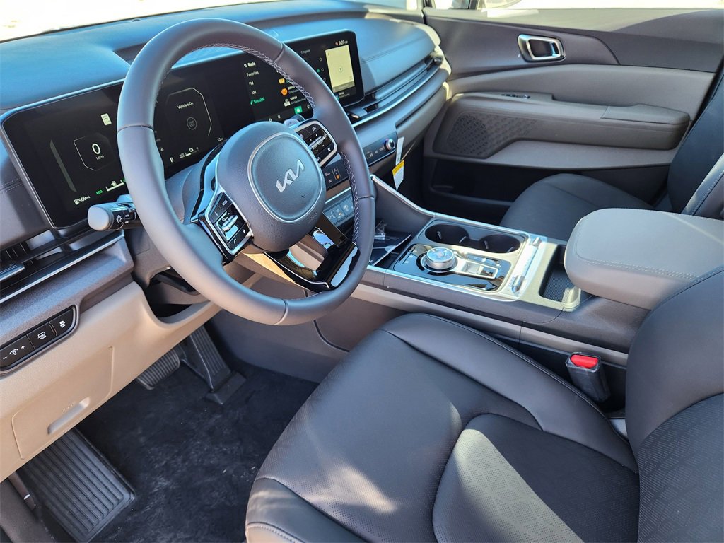 New 2026 Kia Carnival SX image 7