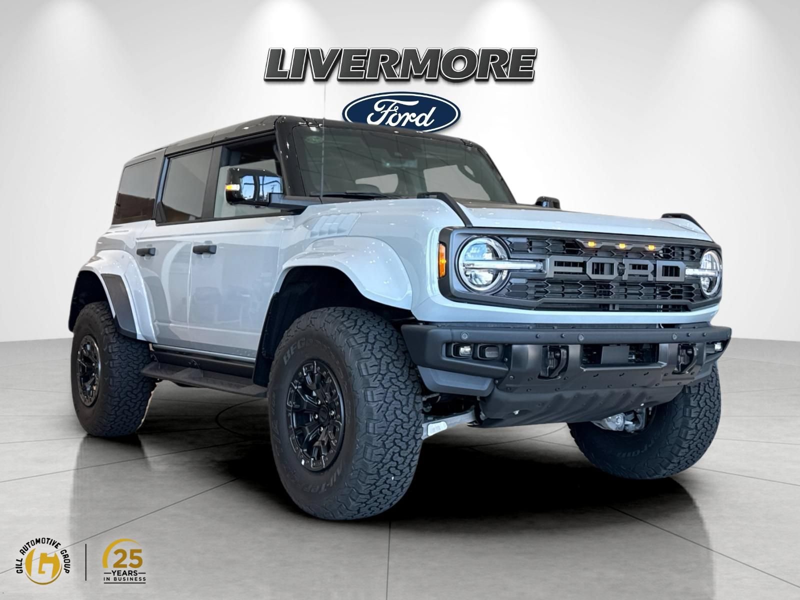 New 2026 Ford Bronco Raptor AWD/4WD image 1