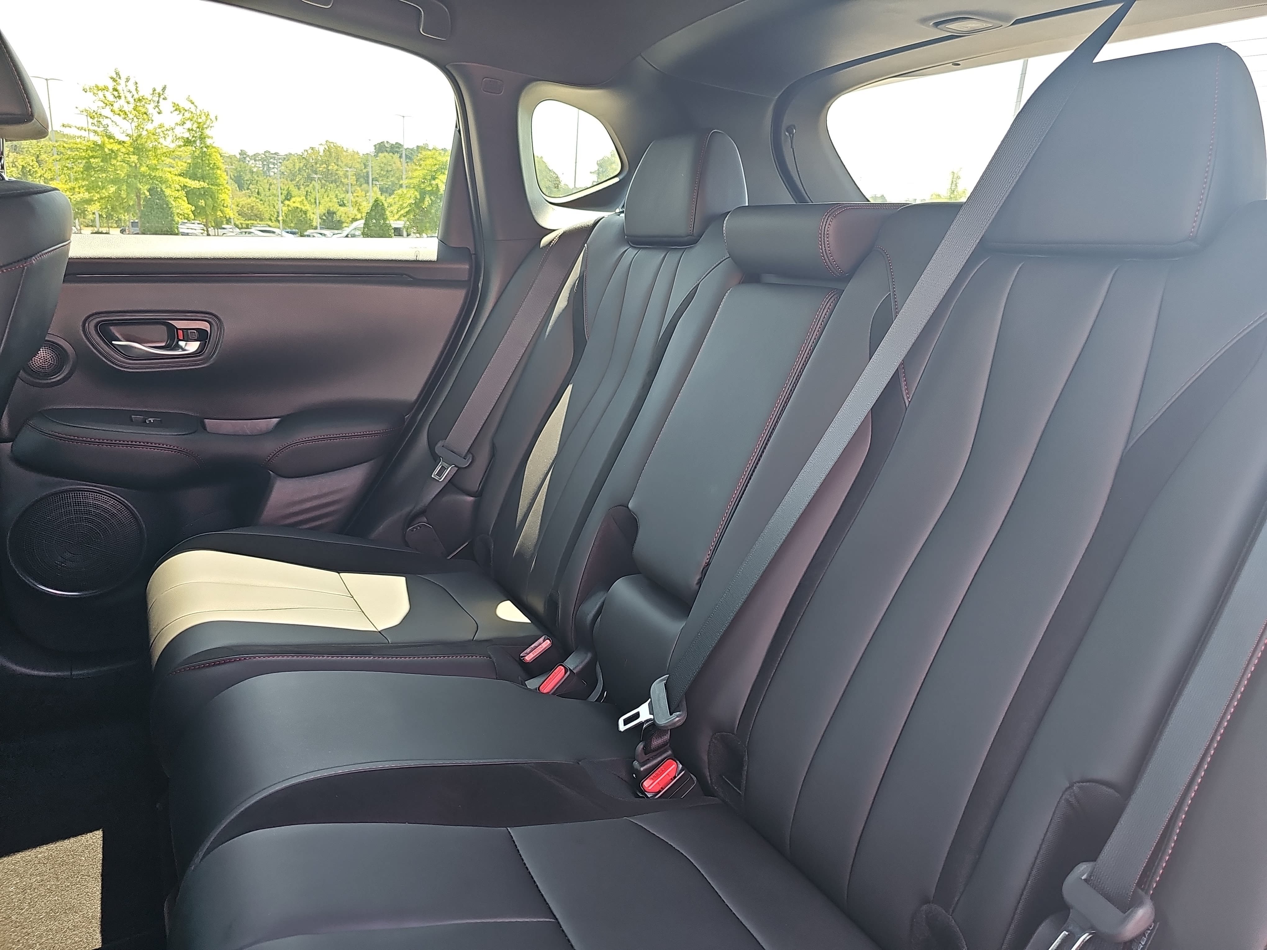 Certified 2025 Acura ADX A-Spec AWD/4WD image 14