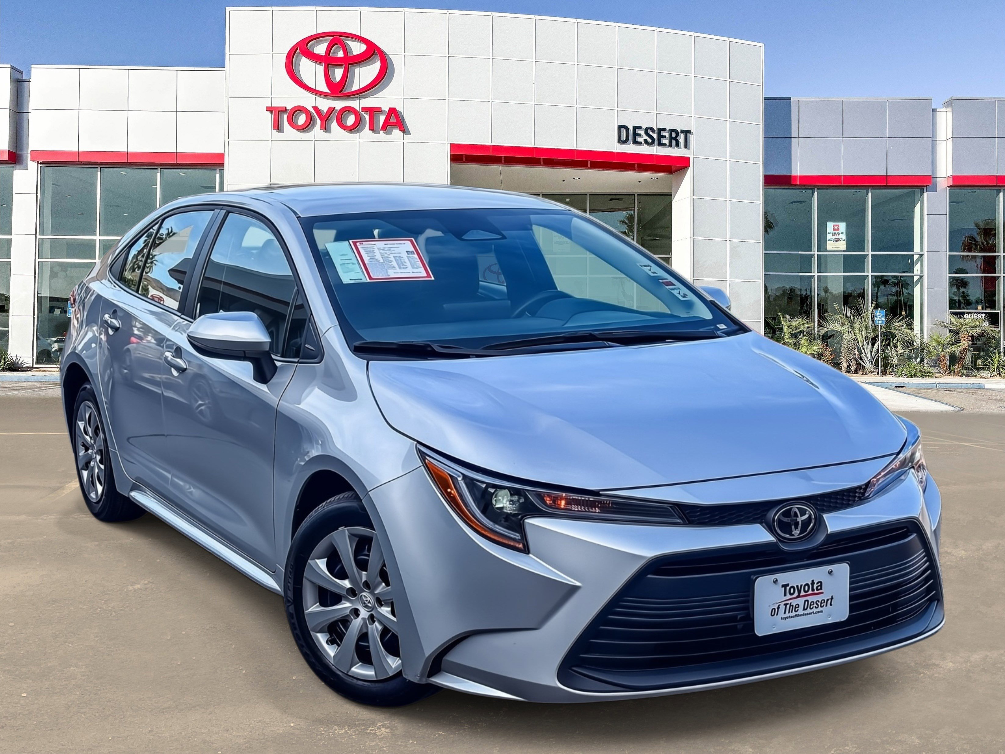 Certified 2025 Toyota Corolla LE FWD image 1