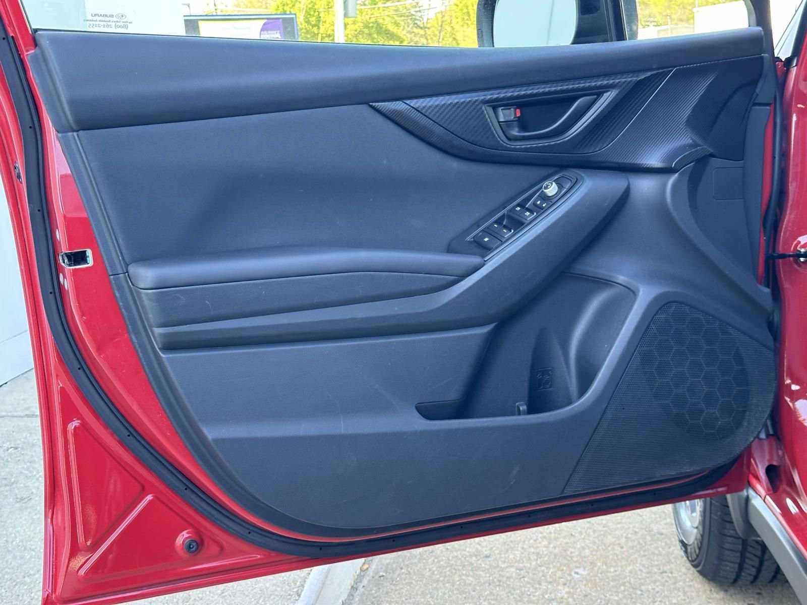 Used 2021 Subaru Crosstrek 2.0i Premium w/ Moonroof Package AWD/4WD image 15