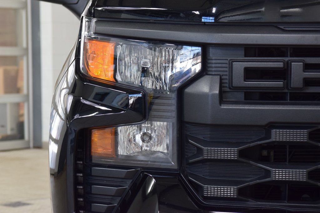 Used 2025 Chevrolet Silverado 1500 Custom Trail Boss image 12