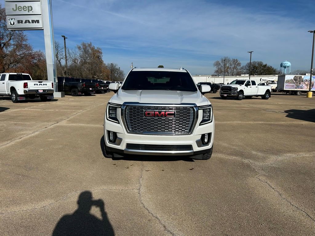 Used 2023 GMC Yukon XL Denali image 8
