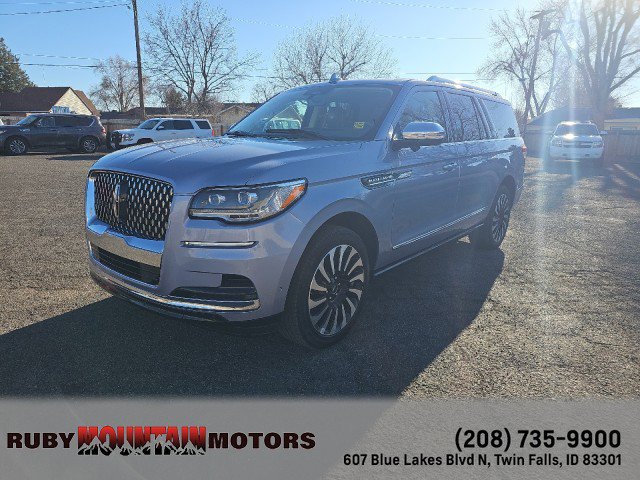 Used 2022 Lincoln Navigator L Black Label image 3