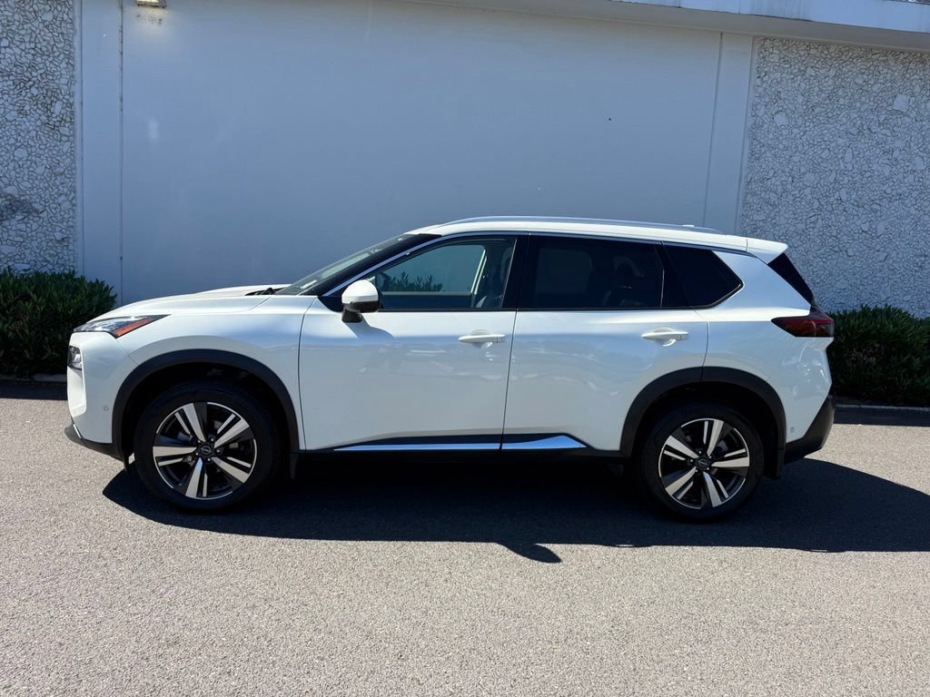 Certified 2023 Nissan Rogue SL w/ SL Premium Package AWD/4WD image 3