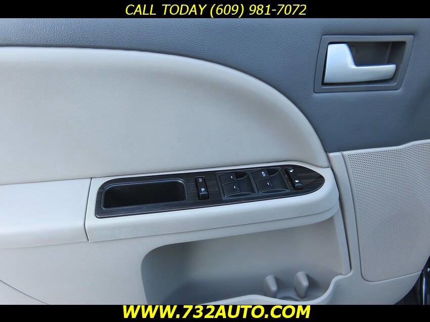 Used 2009 Mercury Sable Sedan image 21