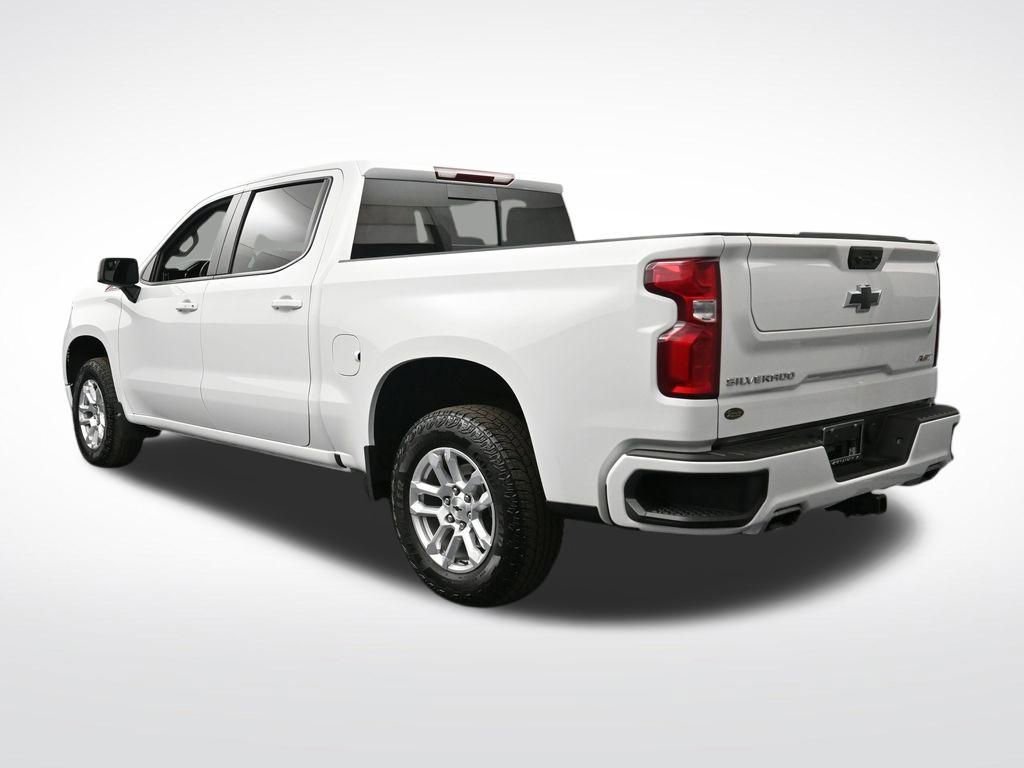 Used 2025 Chevrolet Silverado 1500 RST w/ Convenience Package II image 3