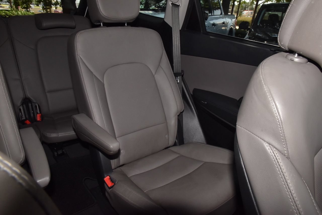 Used 2019 Hyundai Santa Fe XL FWD image 23
