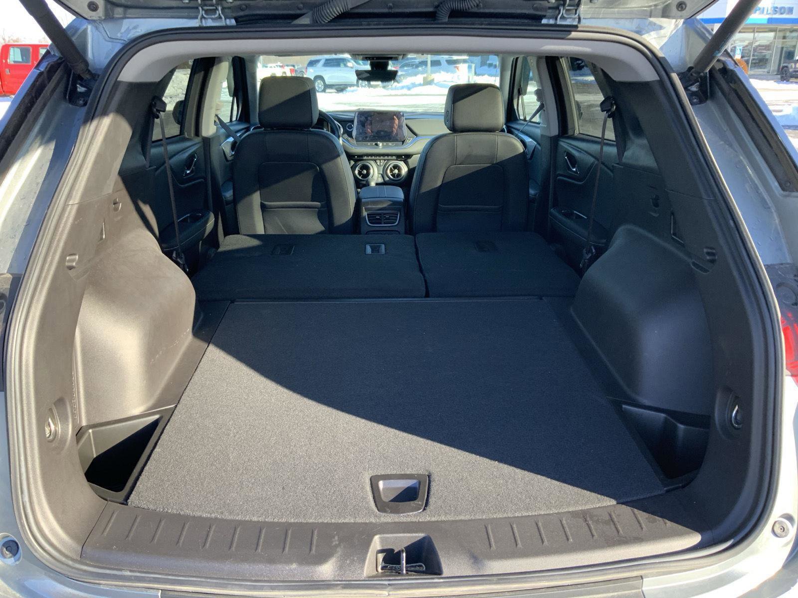 Used 2024 Chevrolet Blazer LT w/ Sound & Technology Package image 12