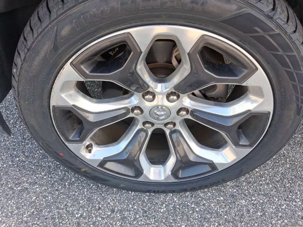 Used 2019 RAM 1500 Limited RWD image 15