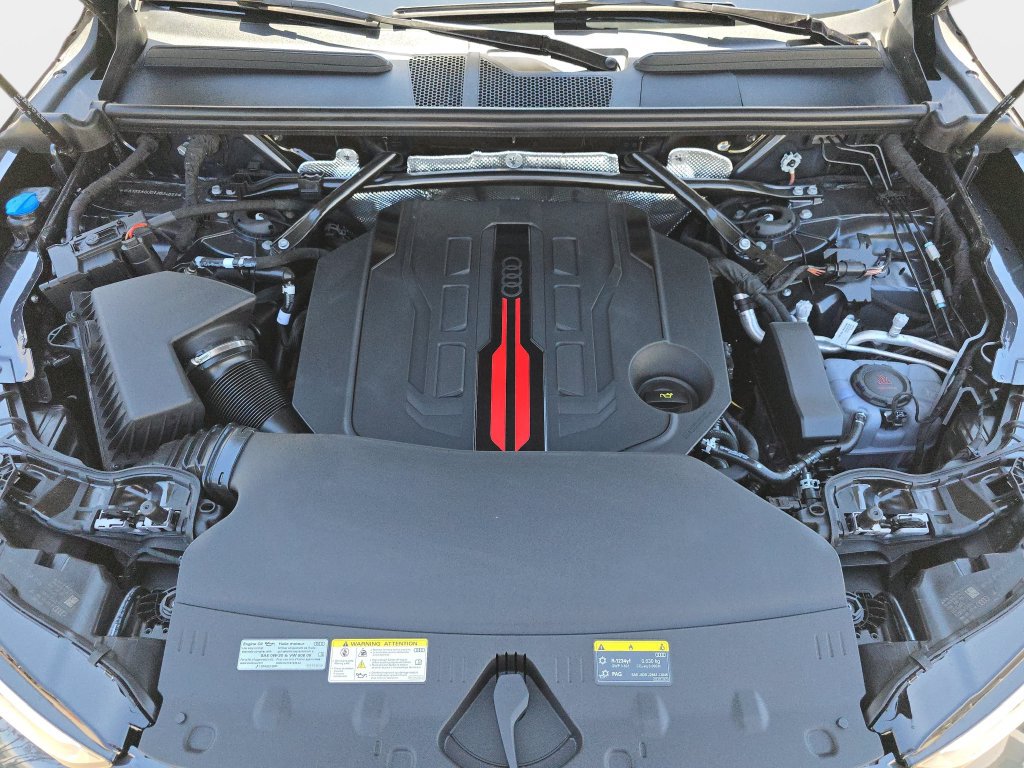 New 2026 Audi SQ5 Premium Plus AWD/4WD image 31