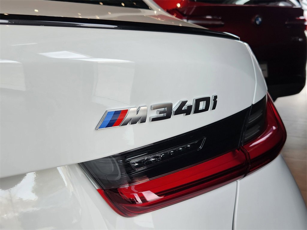 New 2026 BMW M340i xDrive image 17