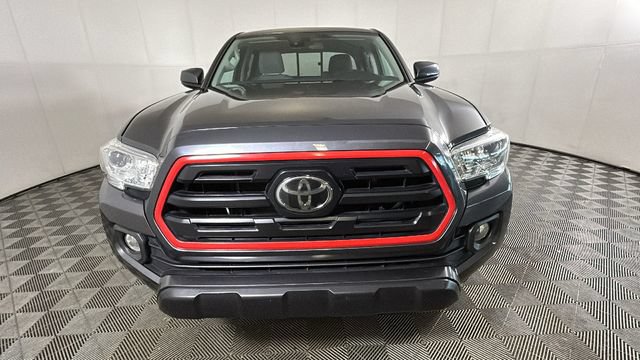 Used 2019 Toyota Tacoma SR w/ SR Convenience Package AWD/4WD image 7