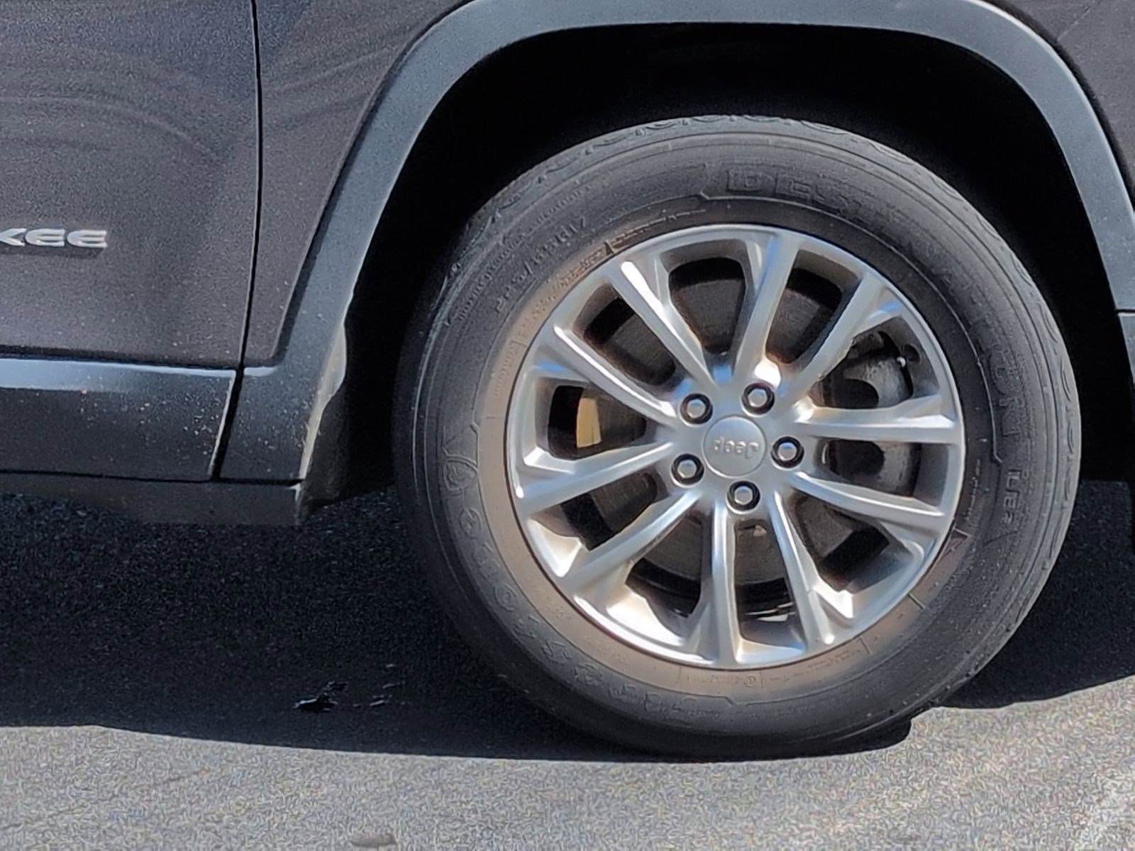 Used 2021 Jeep Cherokee Latitude Lux image 13