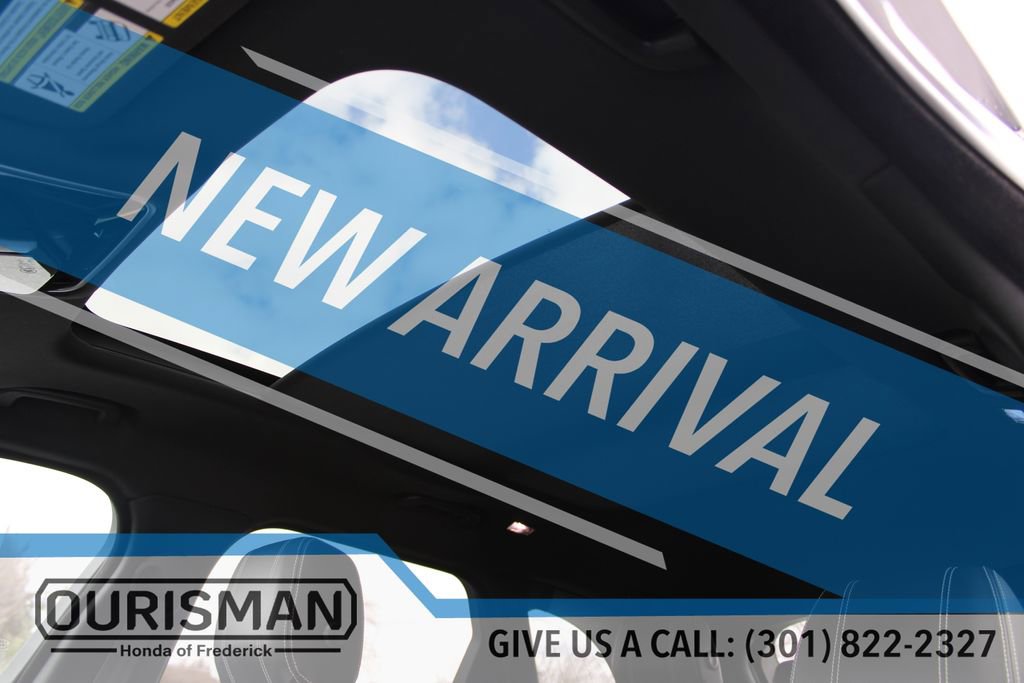 Used 2019 Land Rover Range Rover Velar S image 31