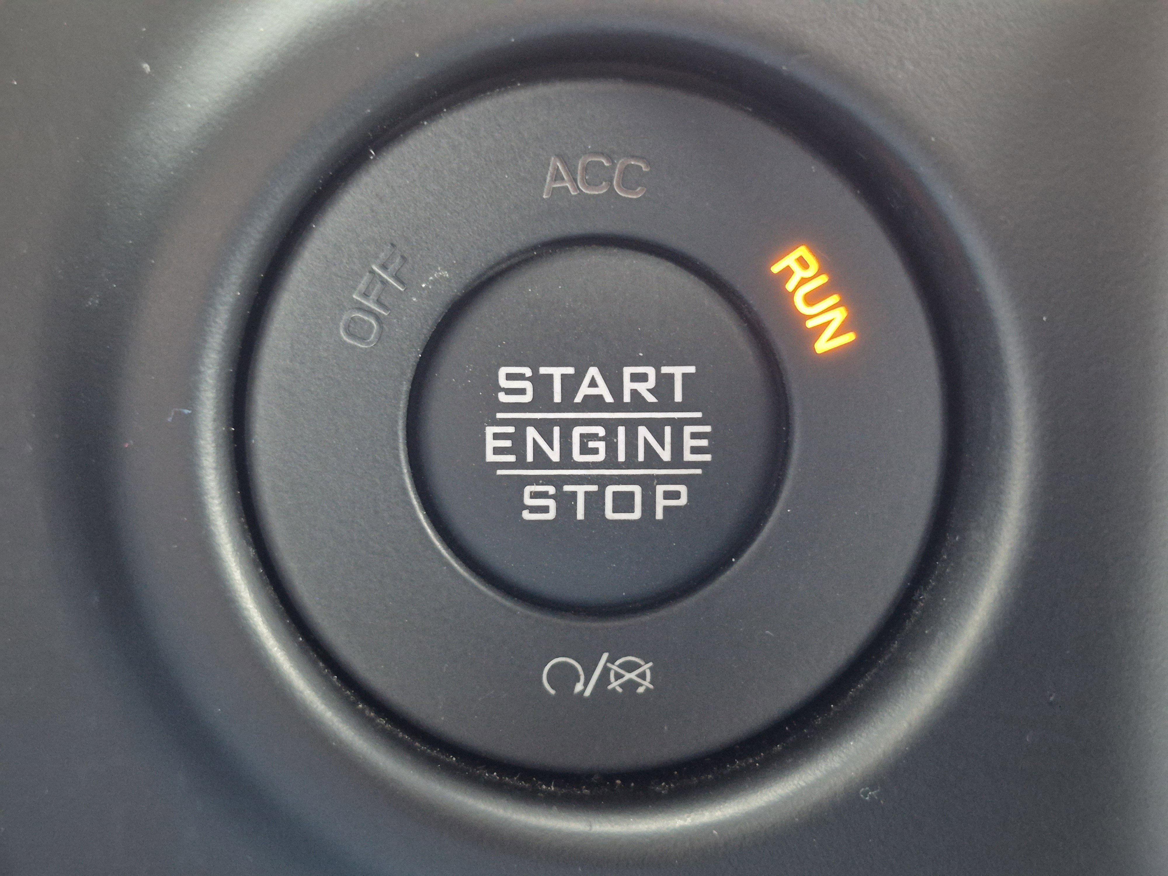 Used 2023 Jeep Wrangler Unlimited Sahara AWD/4WD image 23