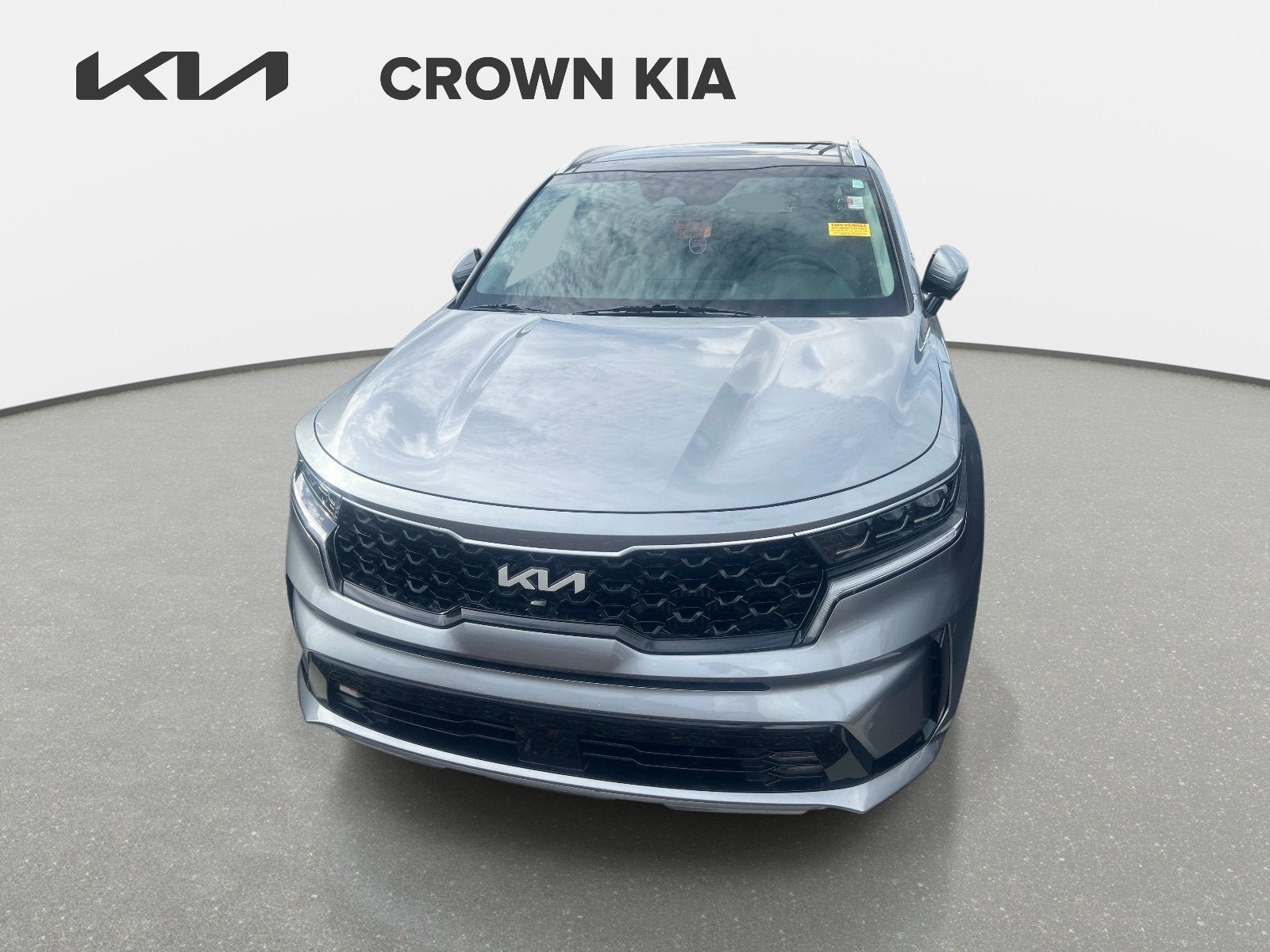Certified 2022 Kia Sorento SX Prestige w/ Panoramic Sunroof Package AWD/4WD image 2