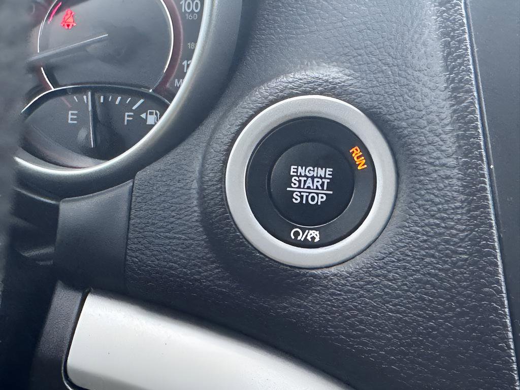 Used 2017 Dodge Journey SE image 6