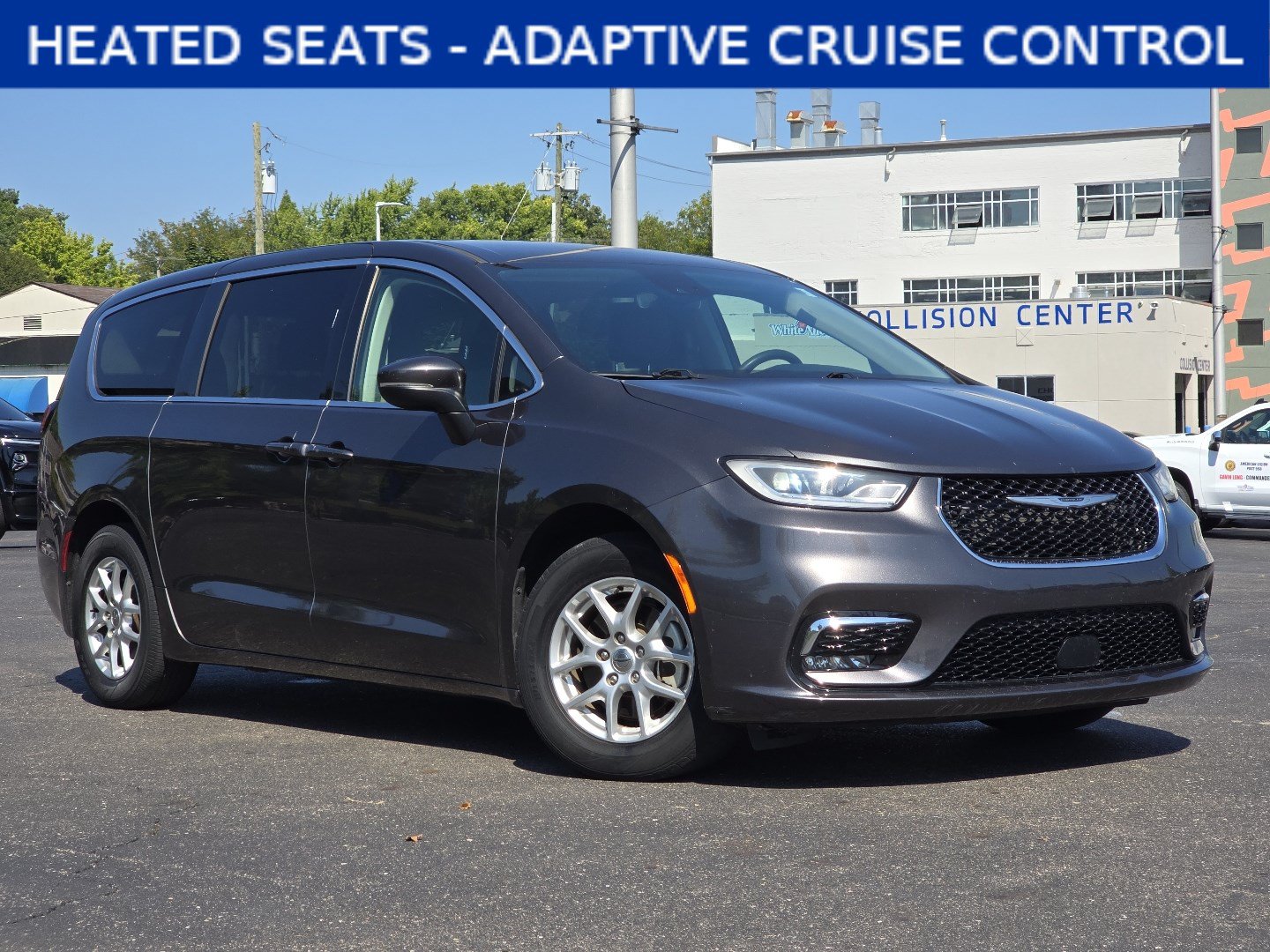 Used 2023 Chrysler Pacifica Touring-L