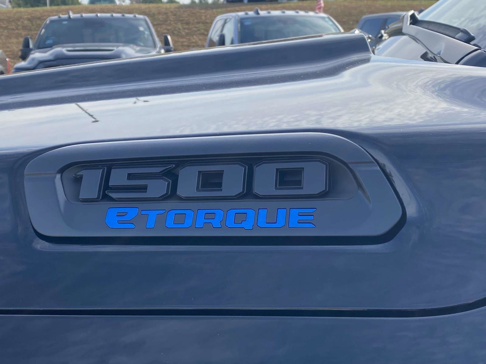 New 2026 RAM 1500 Express image 15