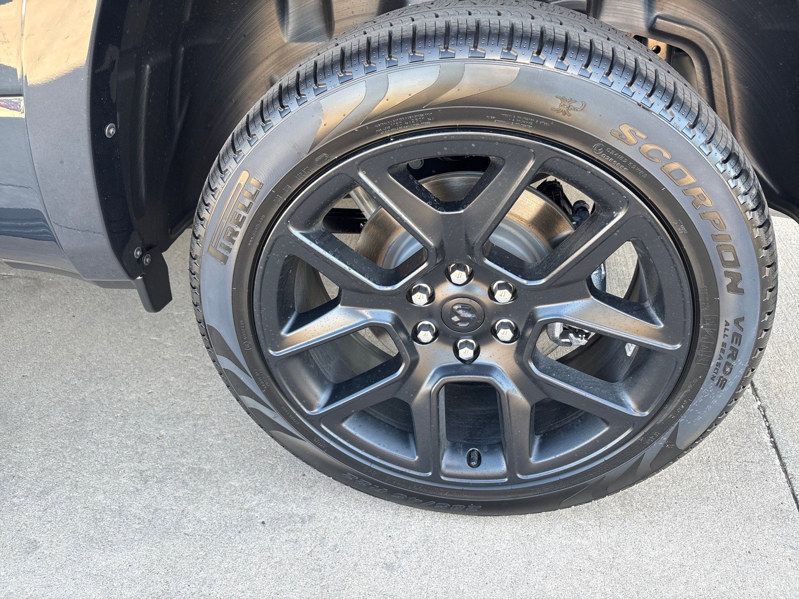 New 2026 RAM 1500 Laramie w/ Night Edition image 15