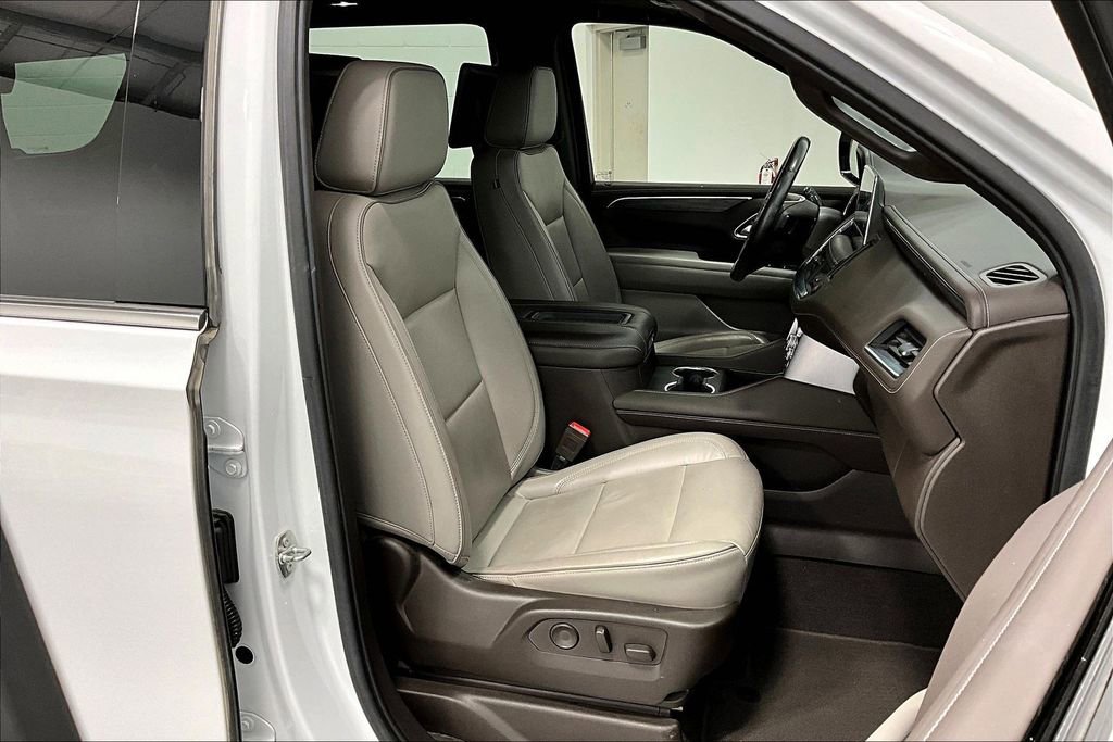 Used 2021 GMC Yukon SLT w/ SLT Luxury Plus Package image 10