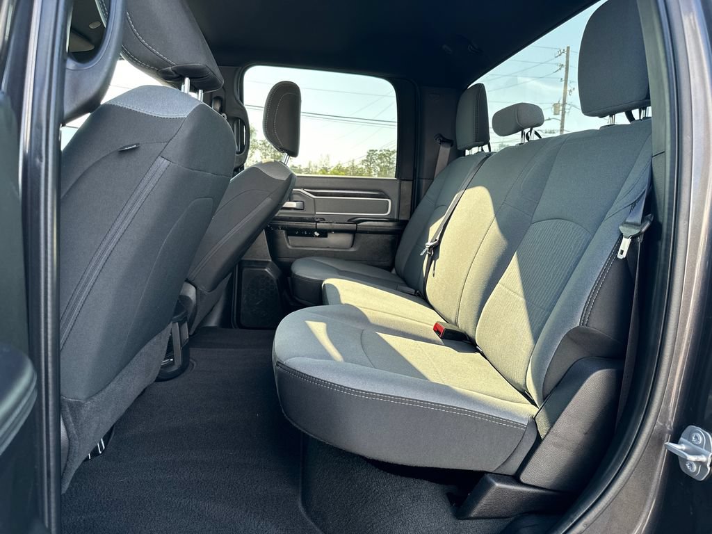 Used 2022 RAM 2500 Big Horn AWD/4WD image 13