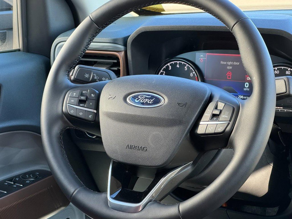 Used 2024 Ford Maverick Lariat image 15