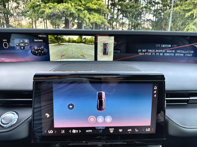 New 2026 Lincoln Nautilus Reserve AWD/4WD image 17
