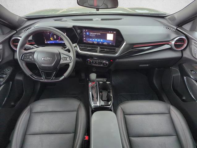 Used 2025 Chevrolet Trax RS w/ Driver Confidence Package FWD image 16