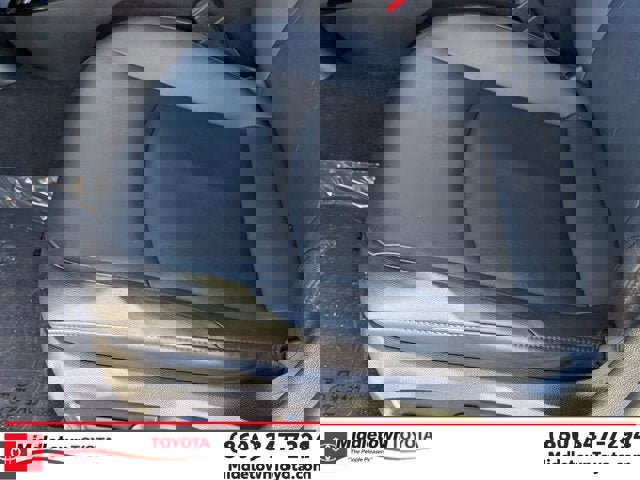 Used 2017 Toyota Prius Prime Premium image 15