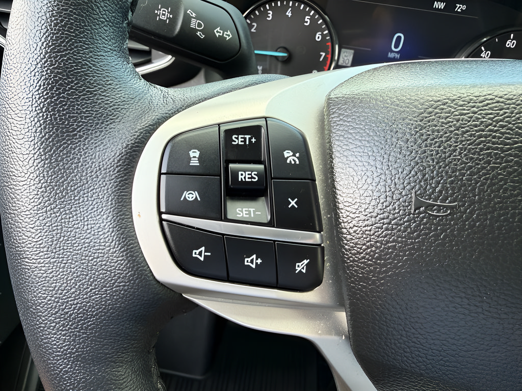 Used 2023 Ford Explorer Limited w/ Limited Technology Package AWD/4WD image 19