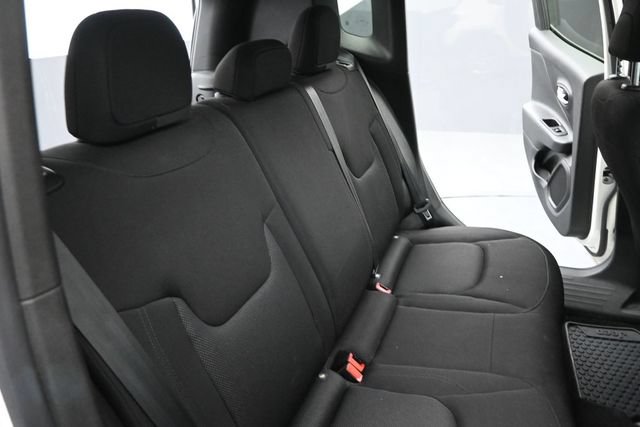 Used 2023 Jeep Renegade Latitude AWD/4WD image 22