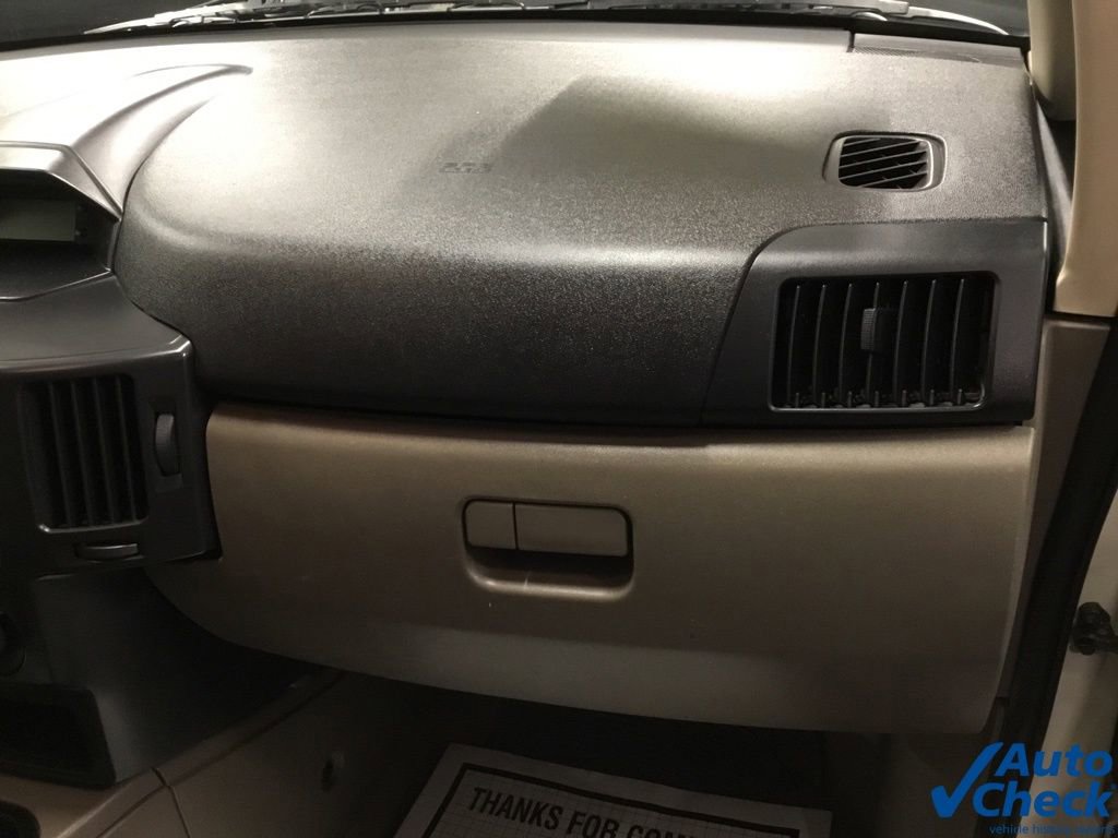 Used 2007 Mitsubishi Endeavor LS image 36