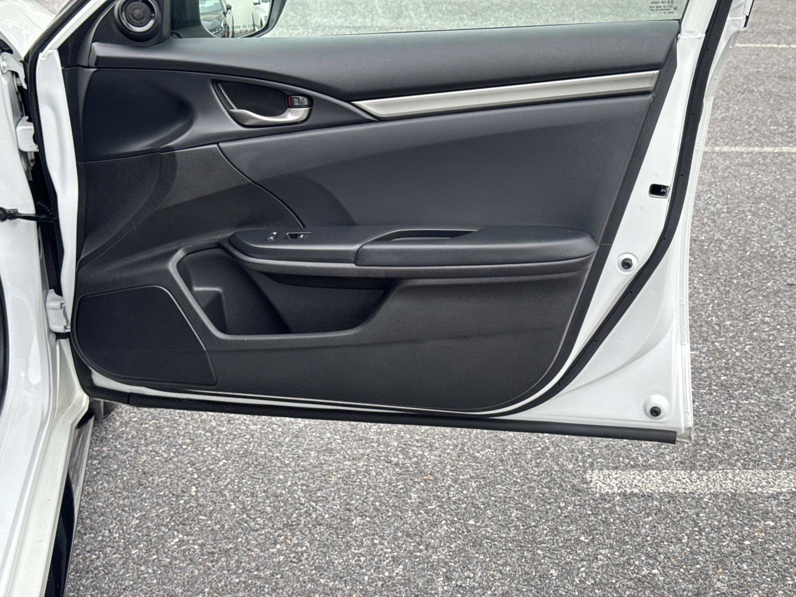 Used 2021 Honda Civic Sport image 14