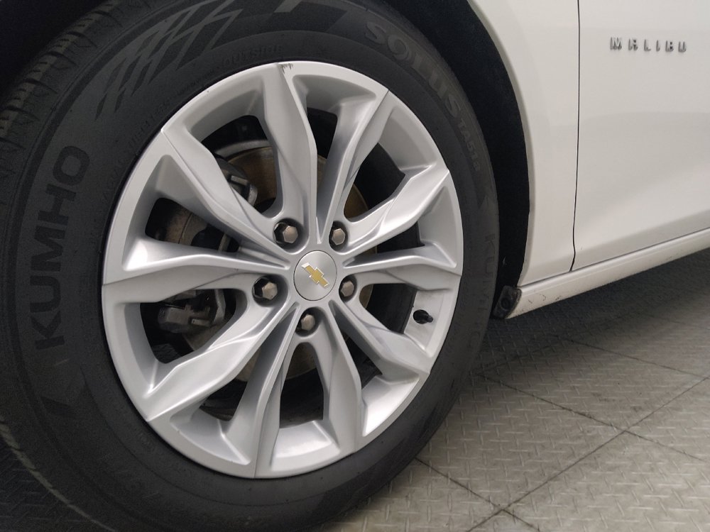 Used 2023 Chevrolet Malibu LT FWD image 31