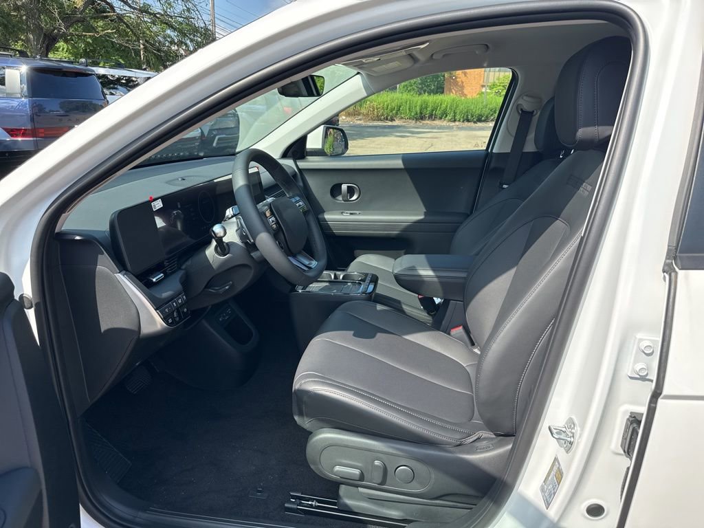 New 2025 Hyundai Ioniq 5 SEL image 13