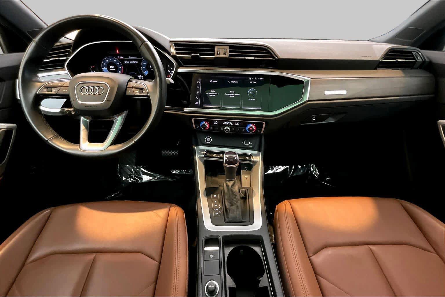 Used 2024 Audi Q3 2.0T Premium AWD/4WD image 16
