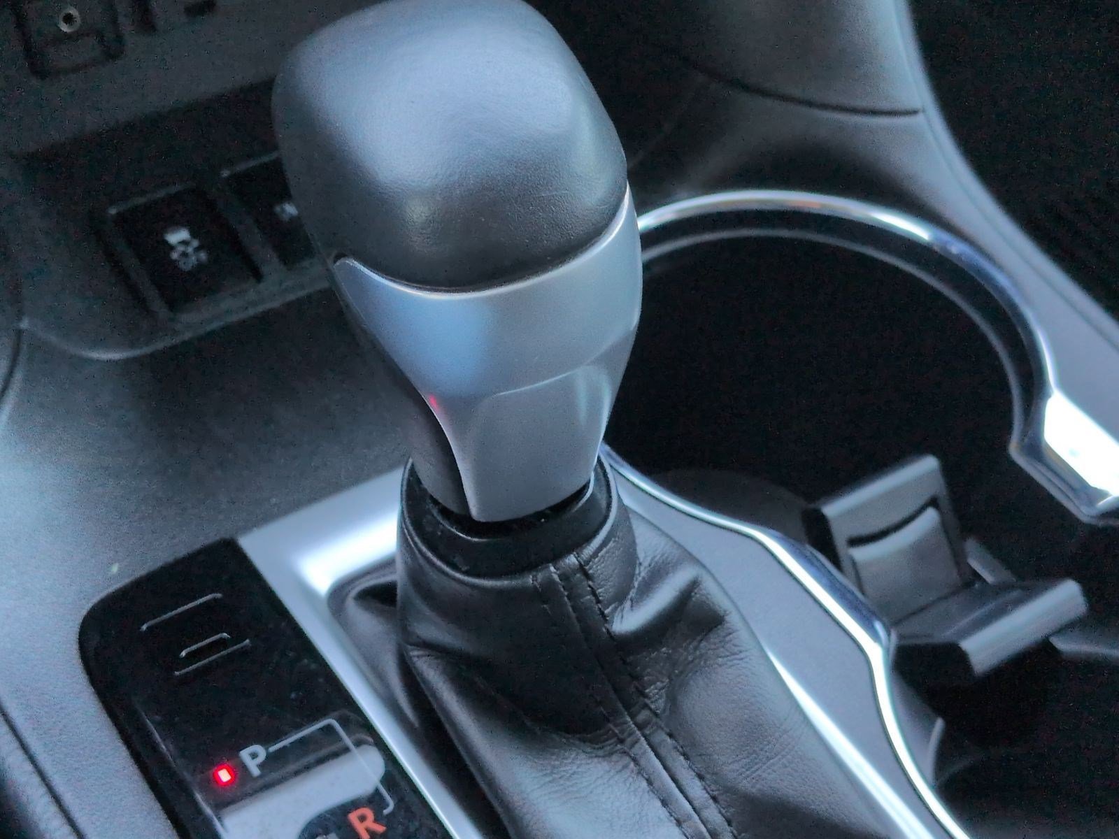 Used 2019 Toyota Highlander Limited image 26