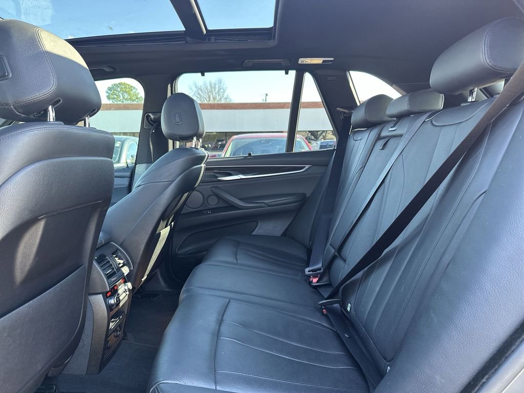 Used 2015 BMW X5 xDrive35i image 18