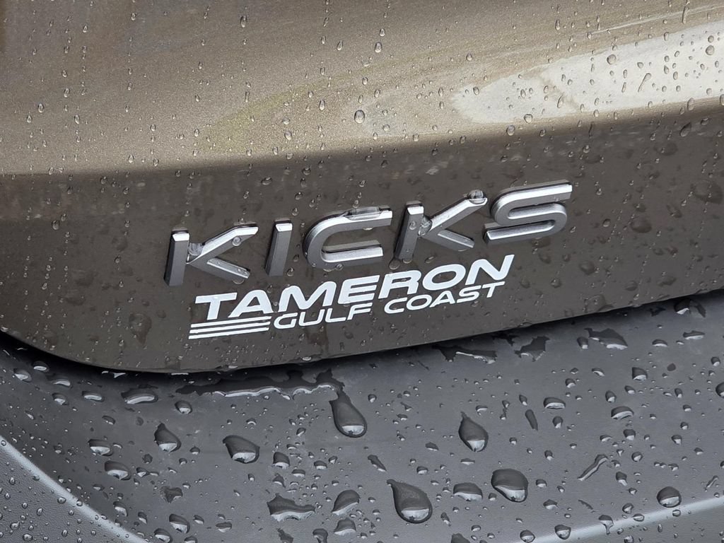 New 2026 Nissan Kicks SV w/ Charging Package FWD image 29